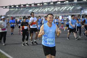 BIB: 52448, 50677, 52959
                            <button type="button" onclick="openModal(10463850)" class="btn btn-primary btn-sm float-right btn-popup" data-toggle="modal" data-target=".modal-high-quality">
                        <i class="fas fa-shopping-cart"></i> Add to Cart
                    </button>
                                            <button type="button" onclick="isThisMe(10463850, true)" class="btn btn-success btn-sm float-right btn-popup btn-isme hidden" data-toggle="tooltip" data-placement="bottom" title="นี่คือรูปของคุณใช่ไหม คลิกที่นี่เพื่อเอาเข้าอัลบั้ม">
                        <i class="fas fa-plus"></i> Add to album
                    </button>
                    <button type="button" onclick="isThisMe(10463850, false)" class="btn btn-warning btn-sm float-right btn-popup btn-isnotme hidden">
                        <i class="fas fa-ban"></i> Remove from album
                    </button>